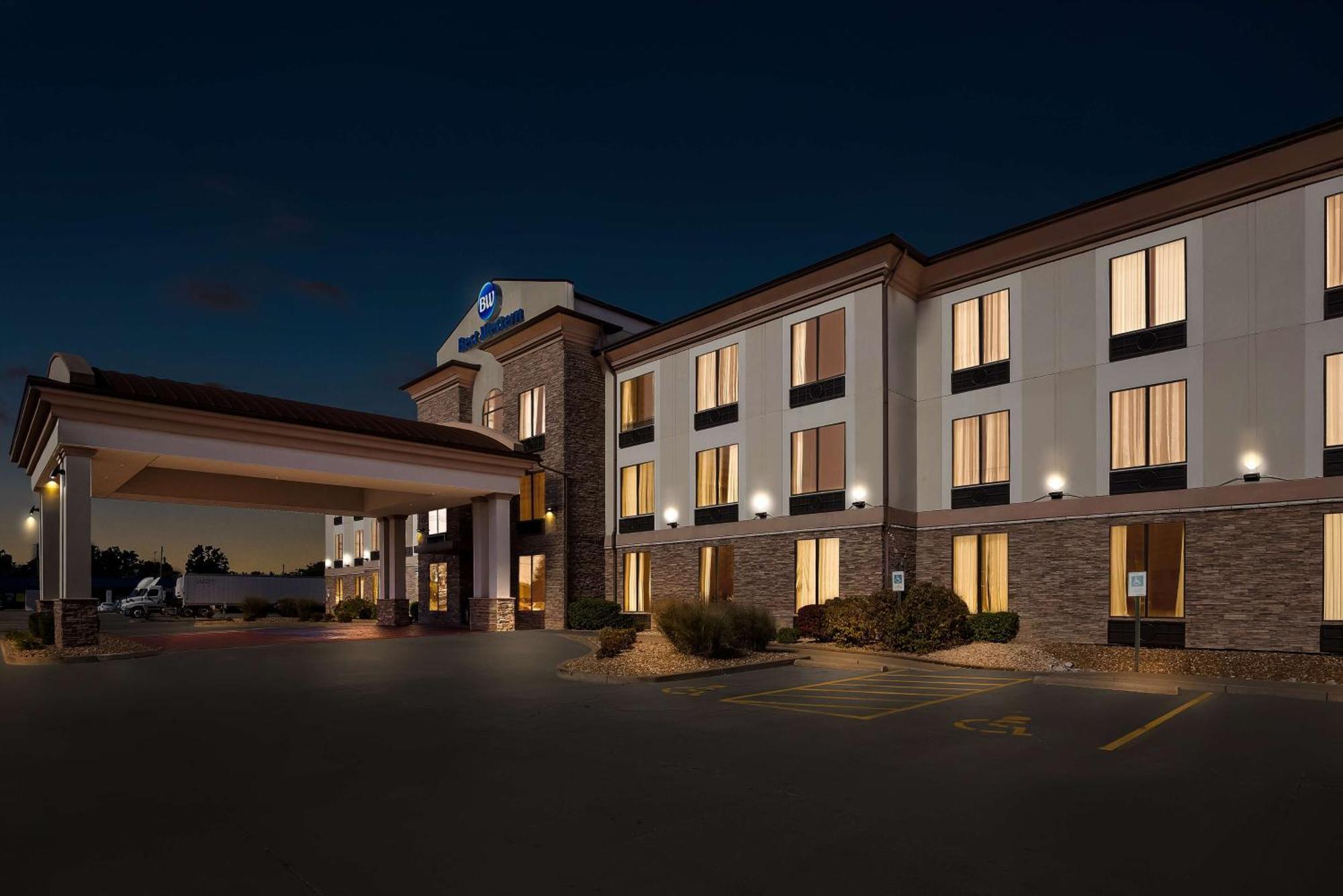 Best Western St. Louis Airport North Hotel & Suites Hazelwood Kültér fotó